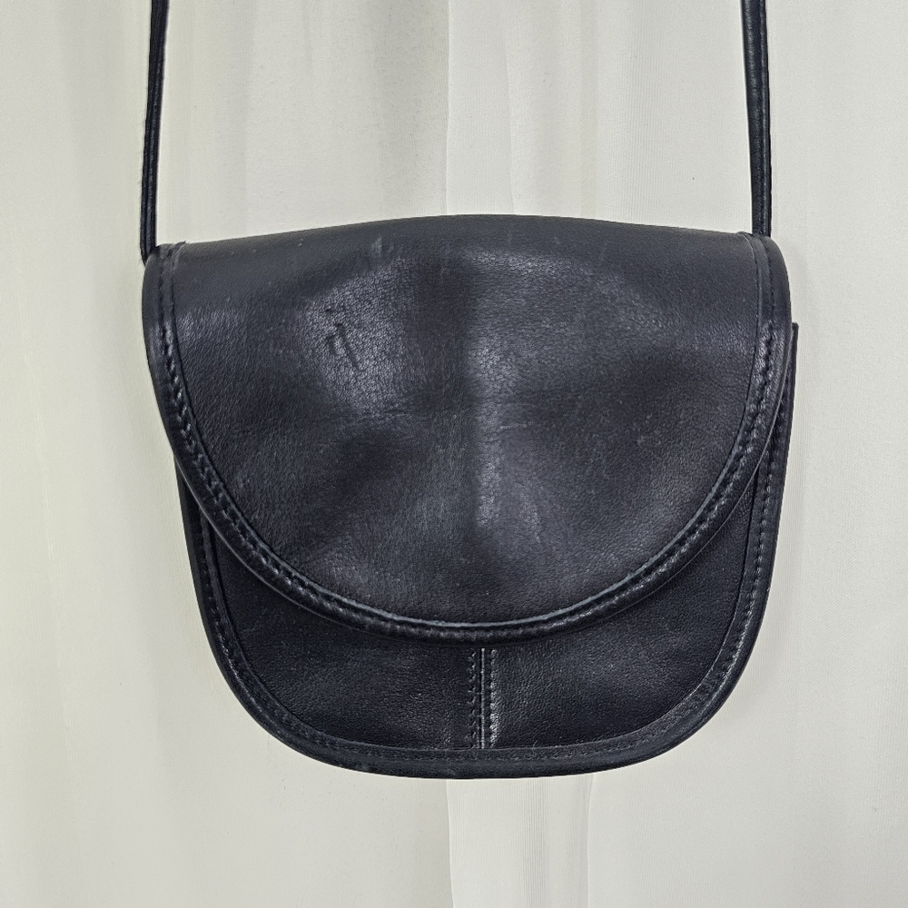 Vintage Liz Claiborne Leather & Co Black Crossbody Bag